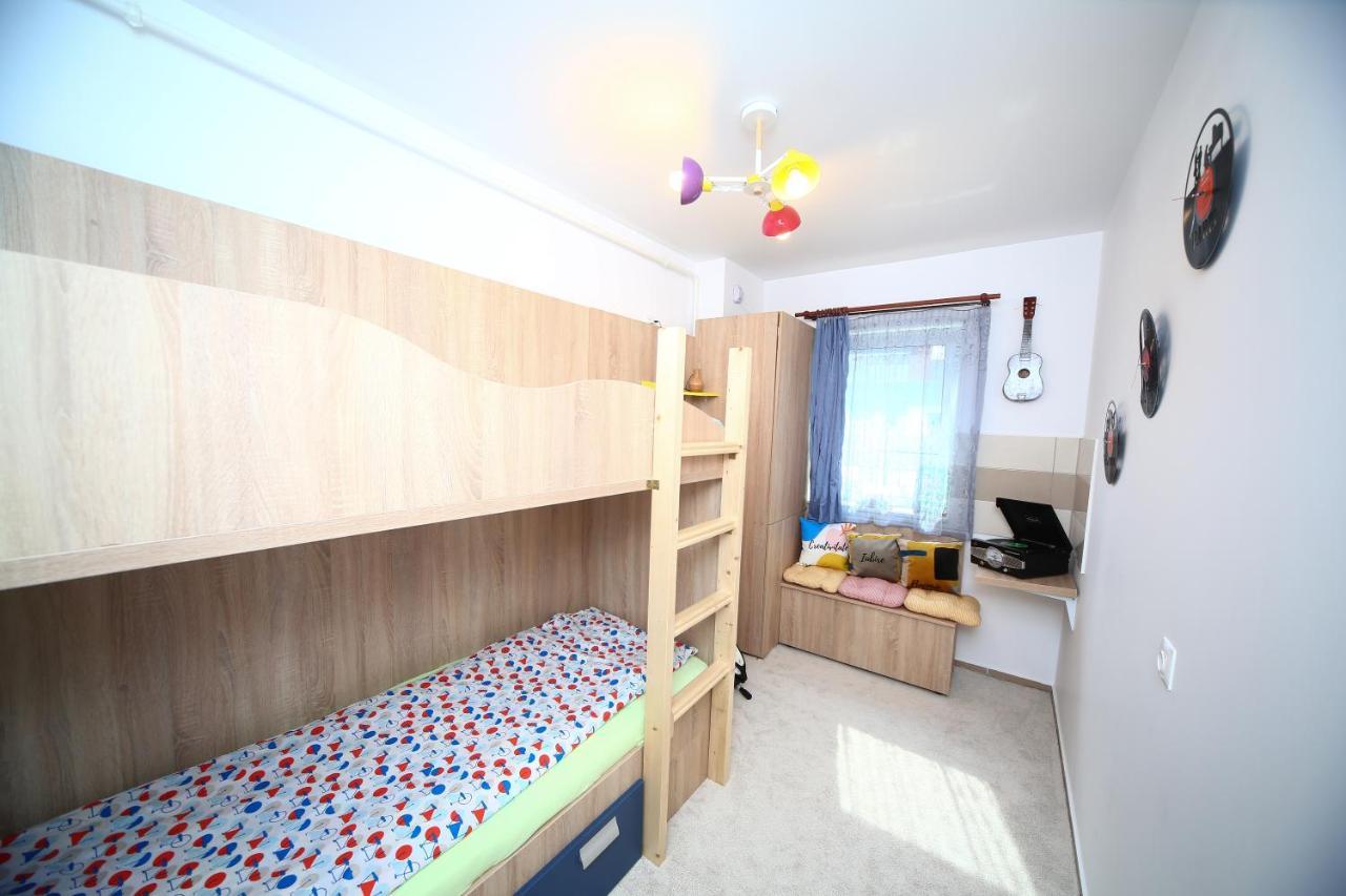 בראשוב B&M Apartment מראה חיצוני תמונה